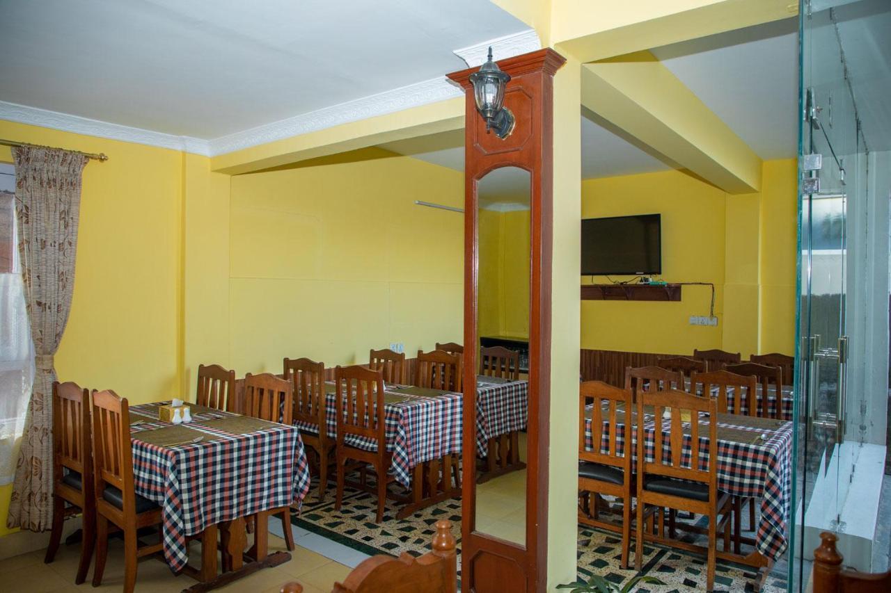 Hotel Bougainvillea Pokhara Kültér fotó