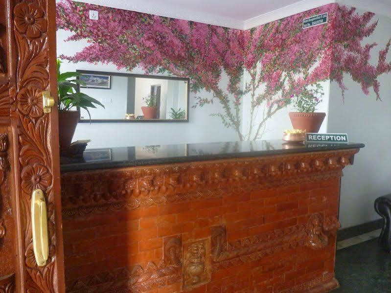 Hotel Bougainvillea Pokhara Kültér fotó