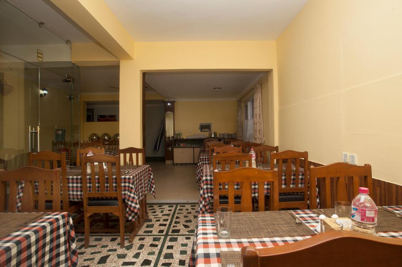 Hotel Bougainvillea Pokhara Kültér fotó